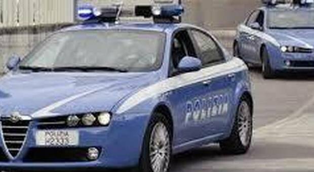 Perugia, la polizia porta in carcere la piromane seriale