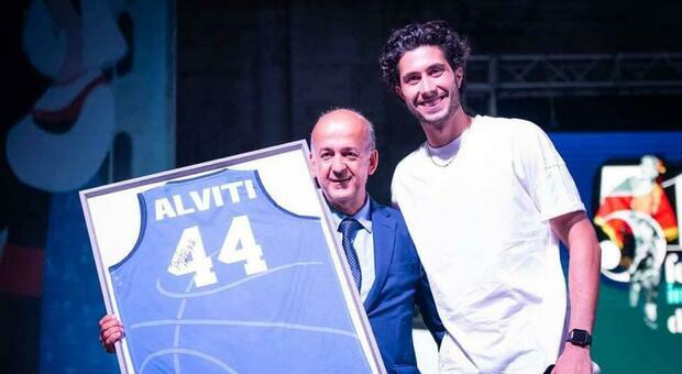 Alatri, Davide Alviti riceve premio (da 15 euro): sindaco viene indagato