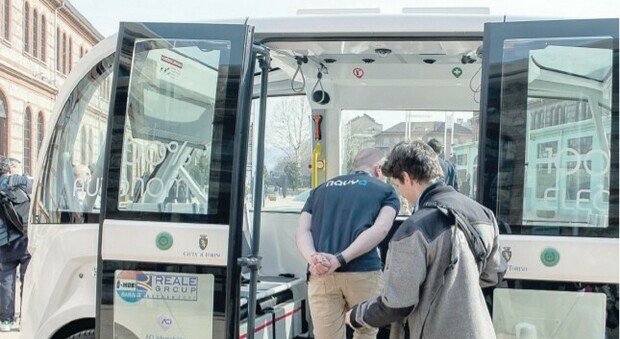 «Bus senza conducenti» a Roma, l'idea del Campidoglio: prime corse a dicembre
