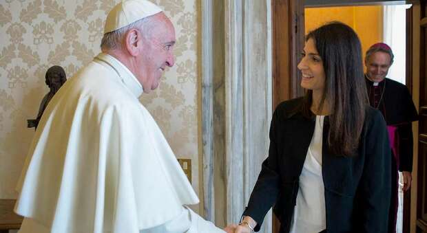 Papa Francesco vede la Raggi e Zingaretti, udienze separate per gli auguri di inizio anno