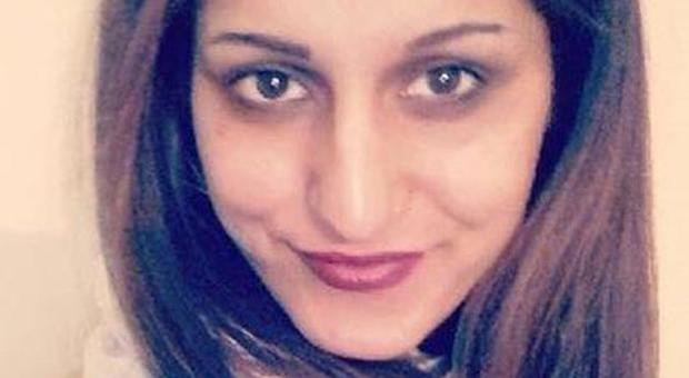 Sana uccisa in Pakistan, per i giudici «non c'è prova del delitto d'onore»