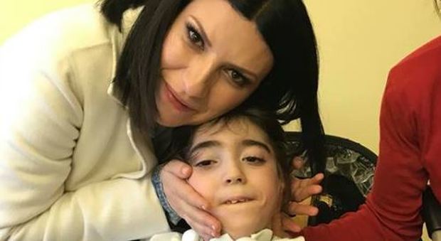 Fabio Muroni è morto: il bimbo tetraplegico commosse Laura Pausini e Gigi D'Alessio