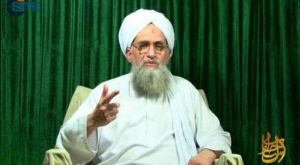Al-Zawahiri vuole sciogliere Al Qaeda: lascerà campo libero all'Isis