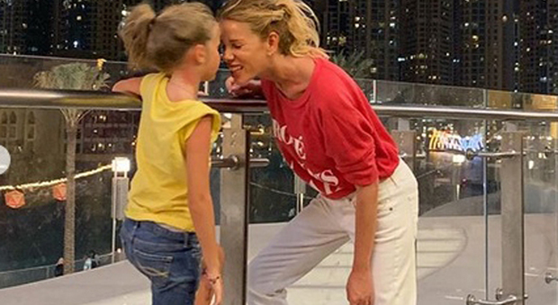 Alessia Marcuzzi e la figlia Mia Facchinetti a Dubai (Instagram)