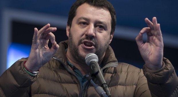 Salvini, offerta a Forza Italia: facciamo una federazione