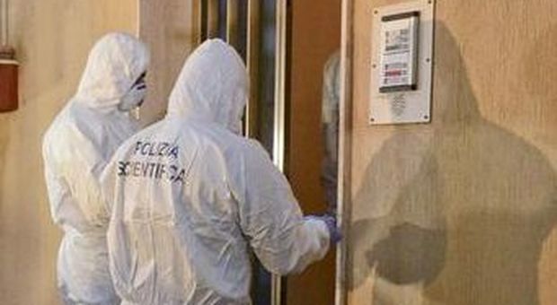 Genova, ragazzo ucciso in casa da poliziotto chiamato dalla madre