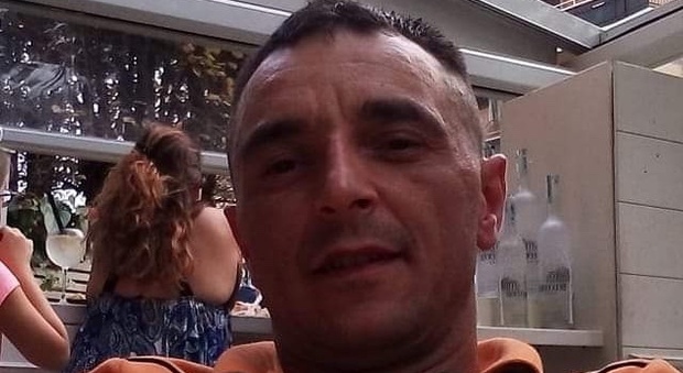 Meccanico morto schiacciato sotto un camion, Cristian Marchesini lascia tre figli