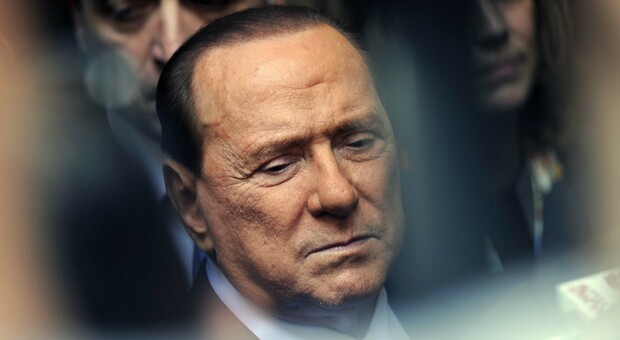 Berlusconi, niente campagna elettorale: la famiglia stoppa l'ex premier