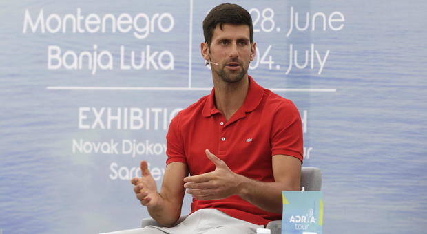 Djokovic, tutti contro il serbo: «Lasci le cariche Atp»