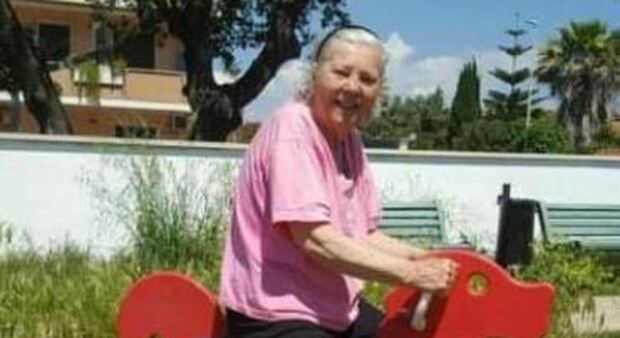 Roma, anziana picchiata e uccisa all'Infernetto: badante incastrata dai video. Ora rischia l'ergastolo