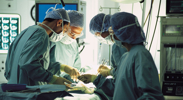 Tumore della prostata, anche in Italia la chirurgia laser (fase iniziale)