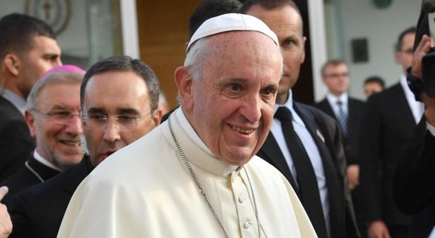 Papa Francesco condanna la teoria del gender, più pericolosa di una guerra mondiale