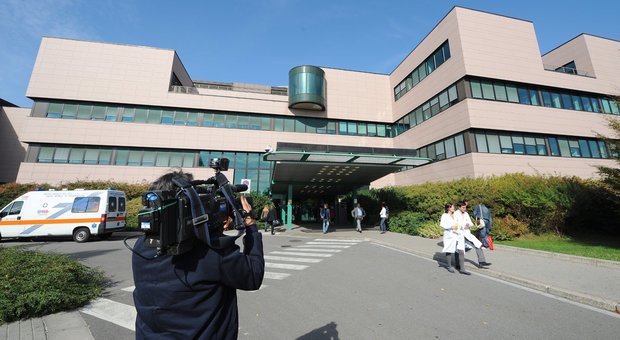 Milano, quarantenne muore dissanguata per un raschiamento: tre medici indagati