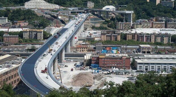 Ponte di Genova, il sindaco Bucci: «Sarà inaugurato il 3 agosto»