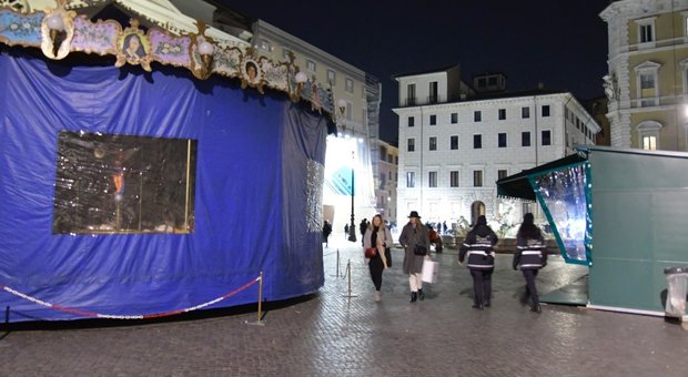 Piazza Navona, indagine in Comune sui permessi per la "Befana"