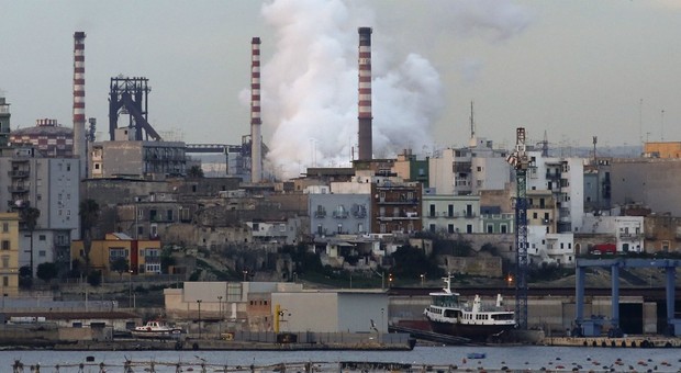 Ex Ilva, 1.400 lavoratori in cassa integrazione: «In crisi il mercato dell'acciaio»