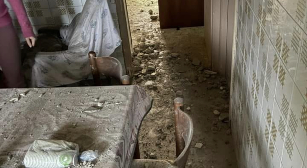 Maltempo, tempesta di fulmini: casa distrutta e due feriti a Castelnuovo Parano