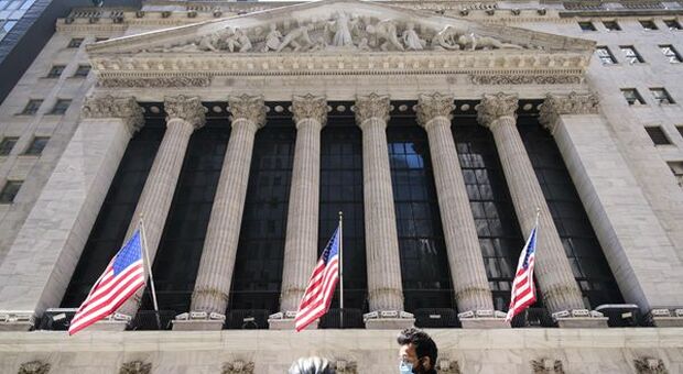 SEC, stretta su società cinesi a Wall Street. Rischio delisting per 200 società