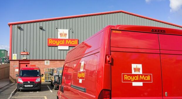 Royal Mail, outlook incerto a causa della disputa salariale con sindacato