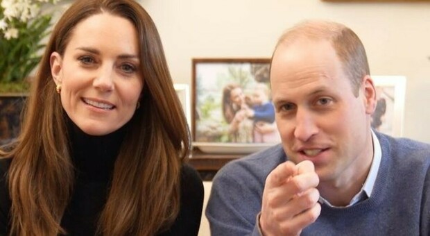 Kate Middleton e Harry lanciano il loro canale Youtube (e guadagneranno 12 mila sterline al mese)