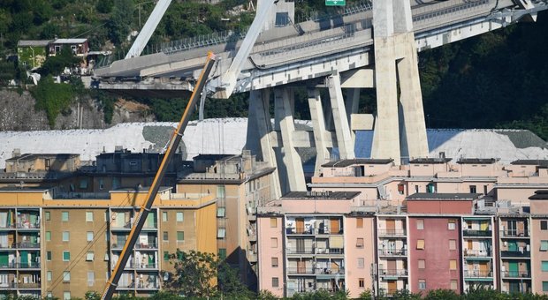 Ponte crollato, in arrivo misure speciali per Genova