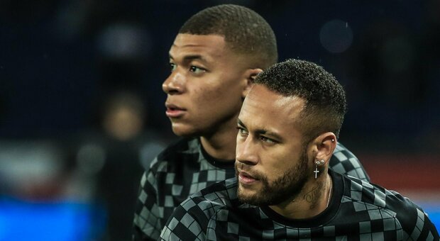 Mbappé e il labiale su Neymar: «Quel clochard non me la passa». Tensione durante Psg-Montpellier