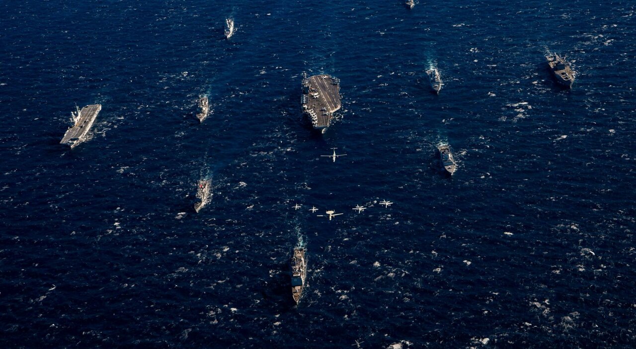 La Nato simula la guerra nel Mediterraneo: «Attaccarci non sarebbe saggio. Tracciamo i loro sottomarini»