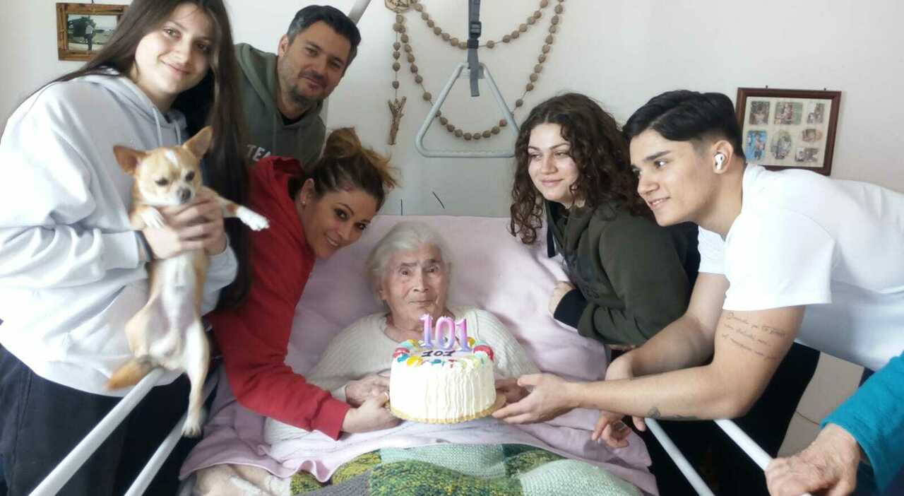 La nonna della Sabina Elisa festeggia i primi 101 anni