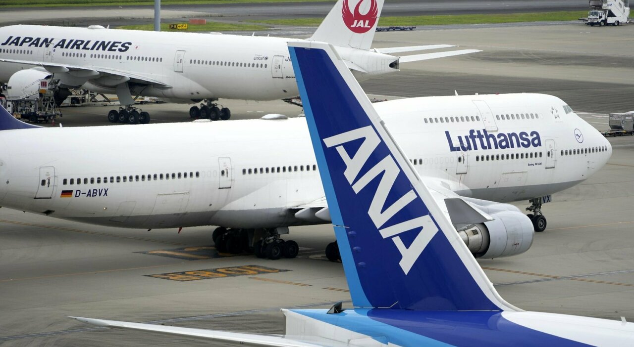 Férias em risco para 250 mil passageiros.  Companhias aéreas de baixo custo atacadas no sábado