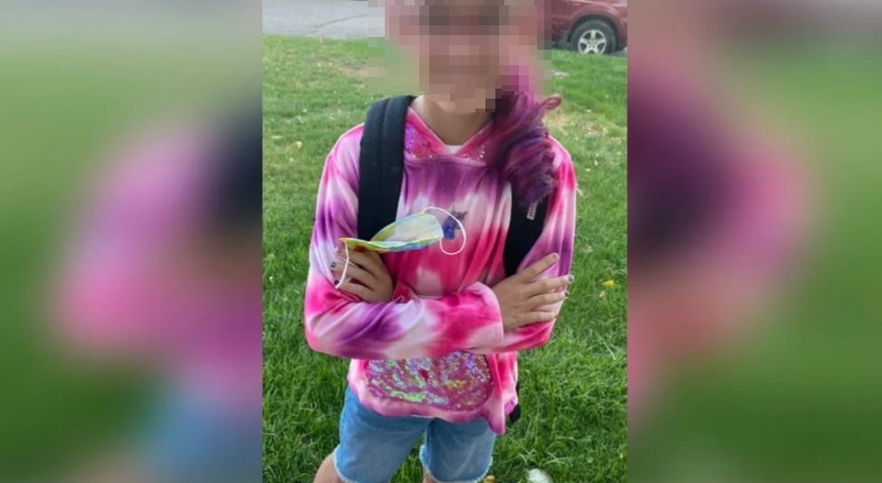 United States, 11-year-old girl dies after being crushed by school bus after tripping