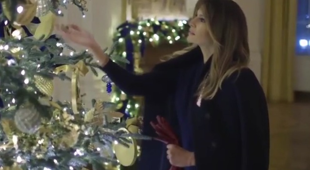 Addobbi Natalizi Juventus.Alla Casa Bianca E Gia Natale Ecco Le Decorazioni Mostrate Da Melania Trump