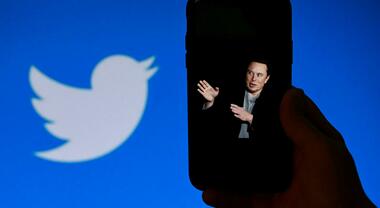 Twitter, è sicuro usarlo? Timori per la vulnerabilità dopo la raffica di licenziamenti di Elon Musk