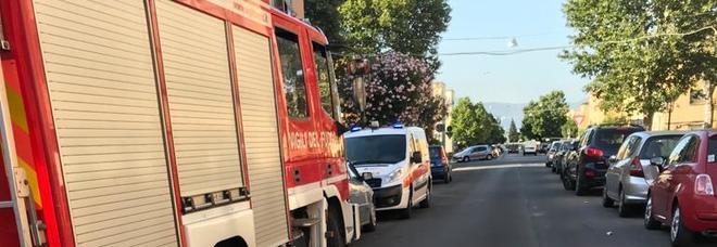 I soccorritori in via Grassi