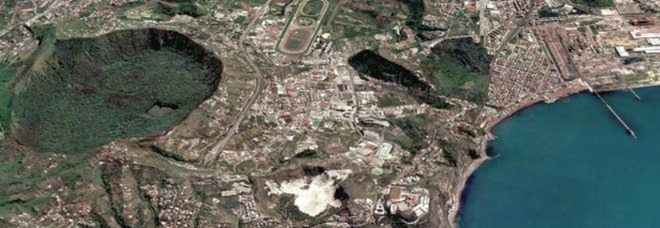 Terremoto Napoli, scosse ai Campi Flegrei: innalzamento del suolo