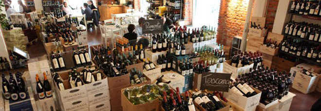 Un'immagine di Signorvino, il wine store milanese