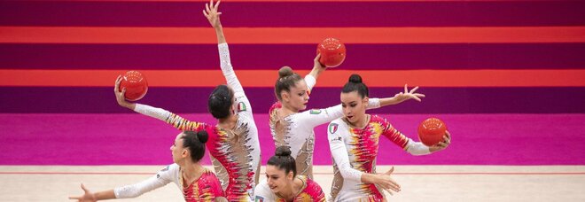 Mondiali ginnastica ritmica, Farfalle d'oro e d'argento in Giappone