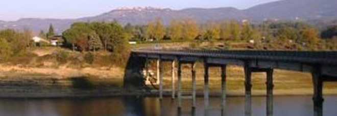 Giovedì 27 agosto riapre alle autovetture il ponte sul Lago di Corbara