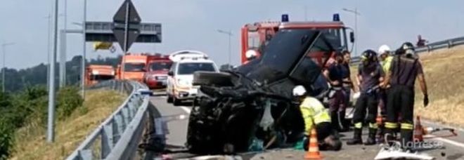 Camion contro due auto, incidente choc nel Bergamasco: 4 morti