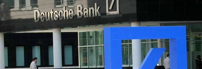 Deutsche Bank, buyback da 300 milioni euro e dividendo per 2021