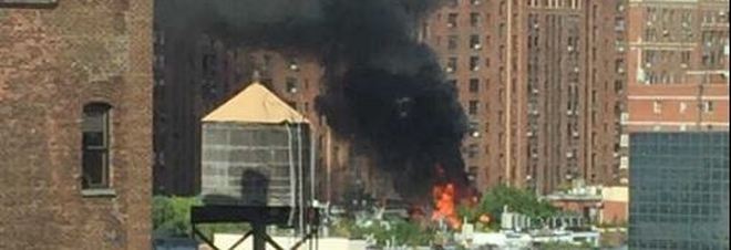 New York, incendio su un terrazzo a Chelsea: nube nera su Manhattan