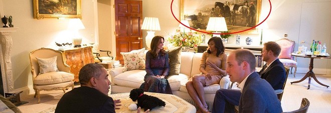 Obama a cena con William e Kate: il quadro con la scritta "negro" viene nascosto