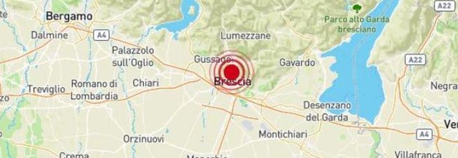 Terremoto a Brescia in pieno centro, paura tra la gente nella notte