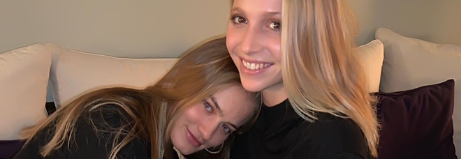 La modella Rachele Piot e l amica Francesca Silva per #SisterFriends - The Circle Italia Onlus