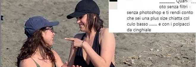 Elisa Isoardi posta una foto in costume. I commenti sessisti sul web:«Mettiti immediatamente a dieta»