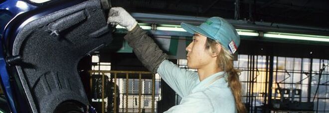 Giappone, a novembre manifattura vola a record quattro anni