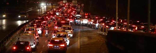 Roma, Gra in tilt da Pontina a Nomentana: gli incidenti paralizzano il traffico