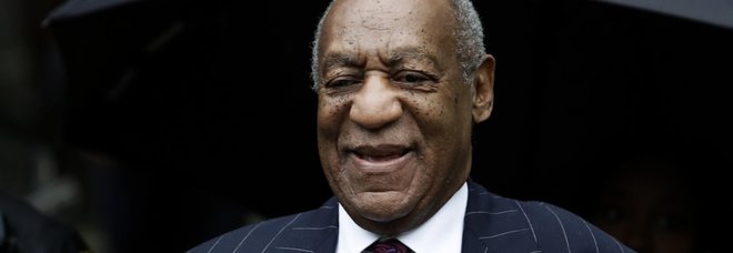 Bill Cosby condannato ad almeno 3 anni per violenza sessuale. «Prove schiaccianti»