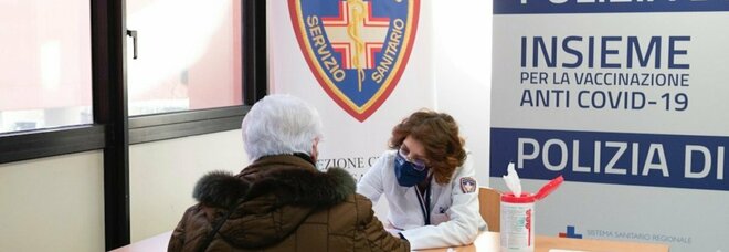 Roma, vaccinazioni over 80 adesso anche in caserma