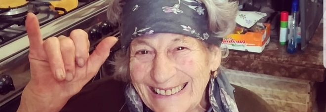Nonna Giovanna, 88 anni, con i suoi scherzi conquista TikTok: «Ho 124mila nipoti»